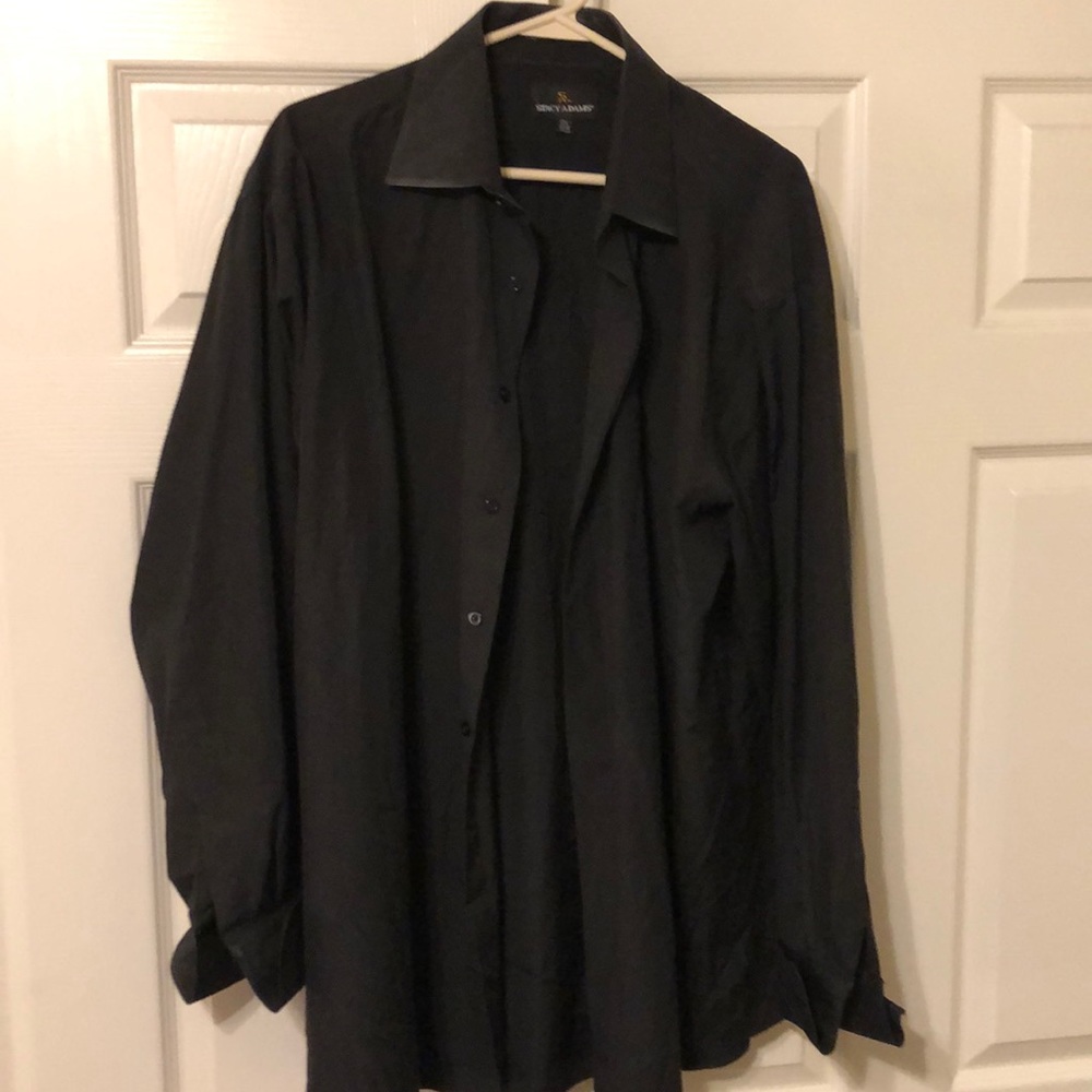 Long sleeve dress shirt lightweight